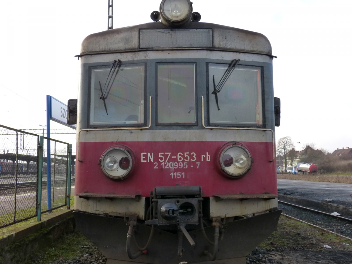 Kolejarze sprzedają pociąg na… Allegro
