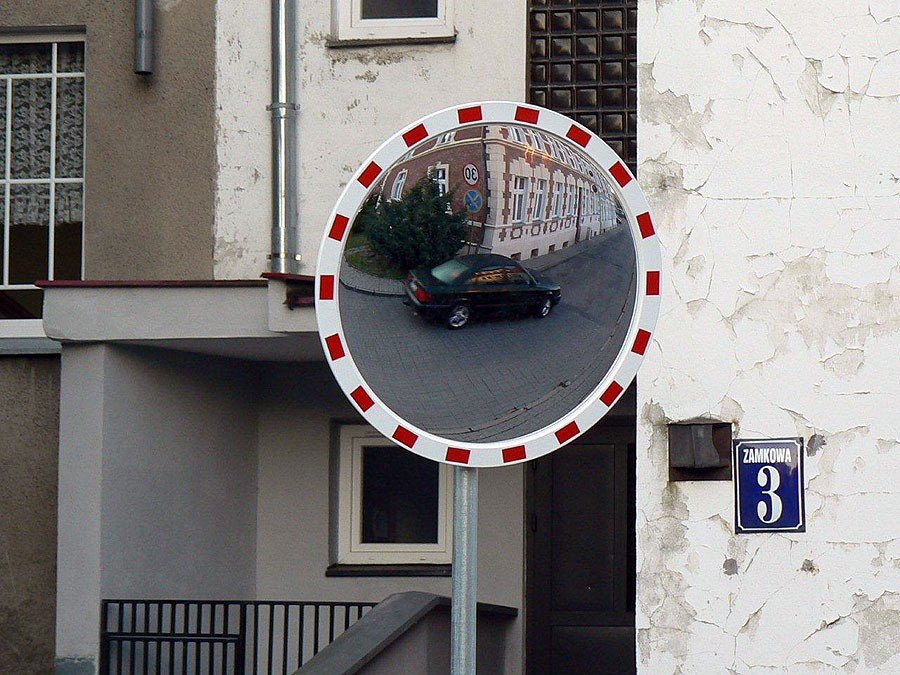 Na Zamkowej nareszcie jest lustro
