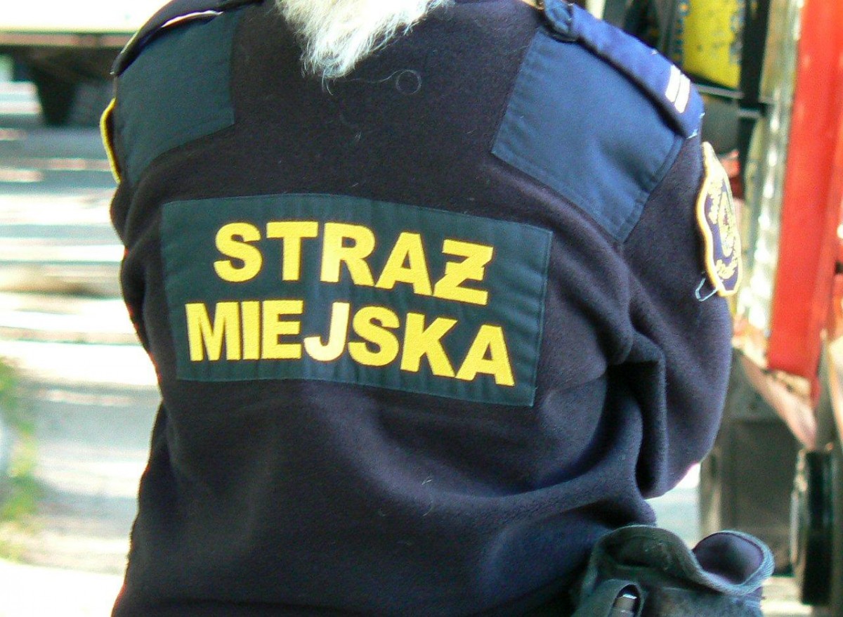 Miny przeciwczołgowe, awanturnicy na Placu Wolności i uciekinier ze szpitala