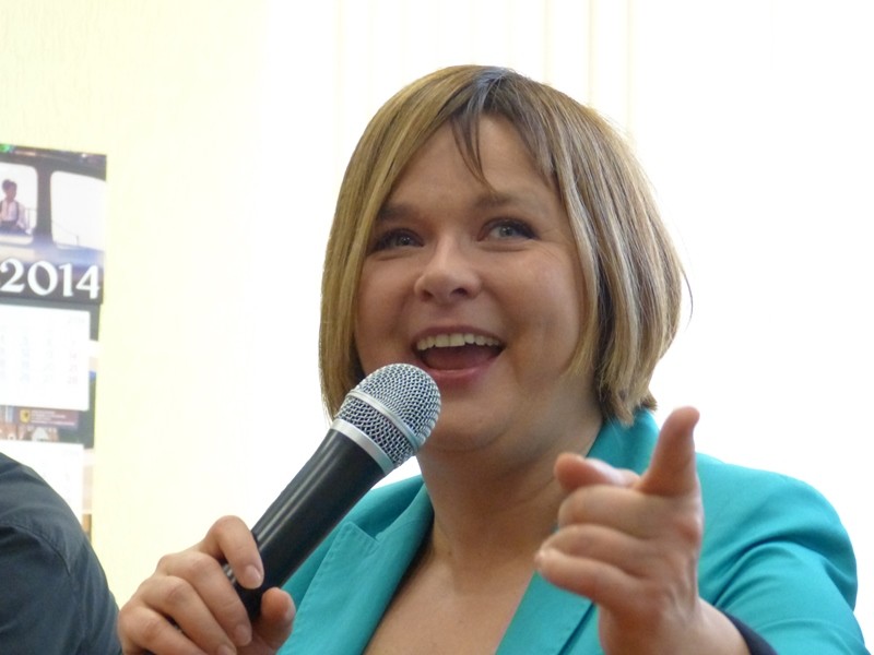 Edyta Jungowska promuje biblioteki
