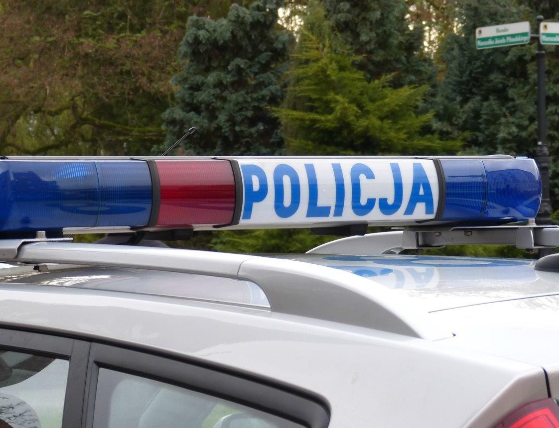 Za 100 zł wysłał paczkę... z piaskiem. 
