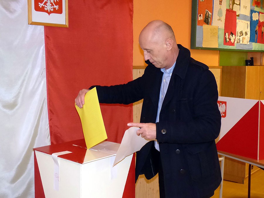 Burmistrz zostaje na kolejną kadencję. I w radzie ma większość