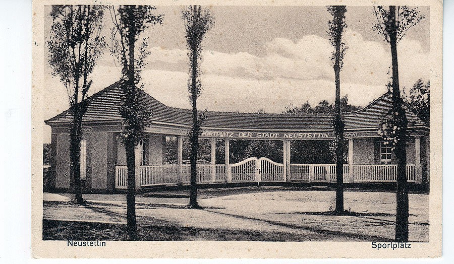 Stary Szczecinek: Stadion, ale plac sportowy