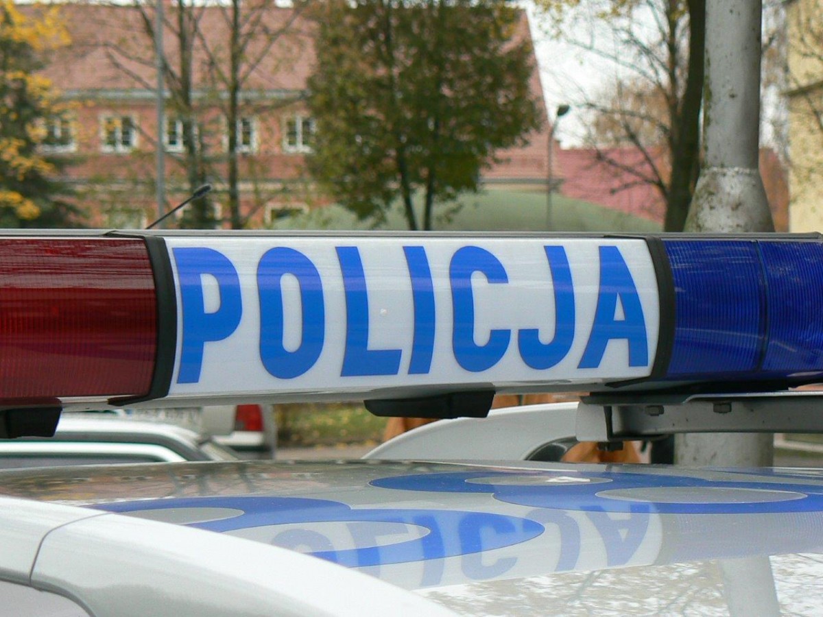 Włamanie, skok na ciuchy, kradzieże, pijani kierowcy. Rekord tygodnia: 2,6 promila alkoholu