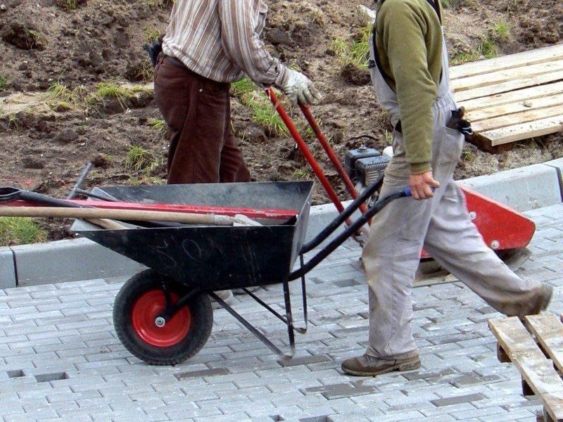 345 osób na jedną ofertę pracy