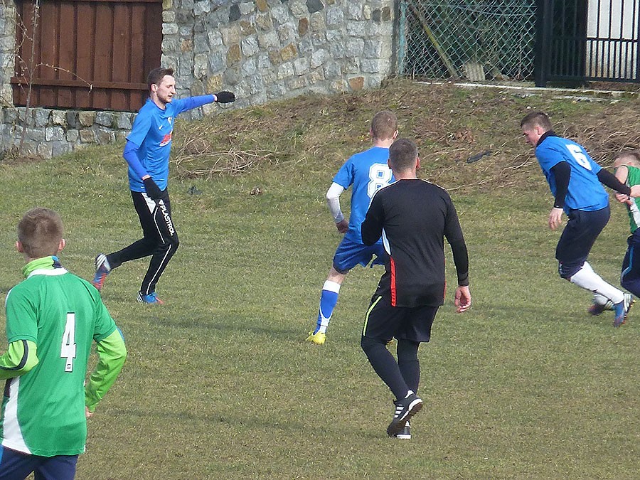 Kolejny sparing MKP DARZBÓR Szczecinek z Leśnikiem Manowo