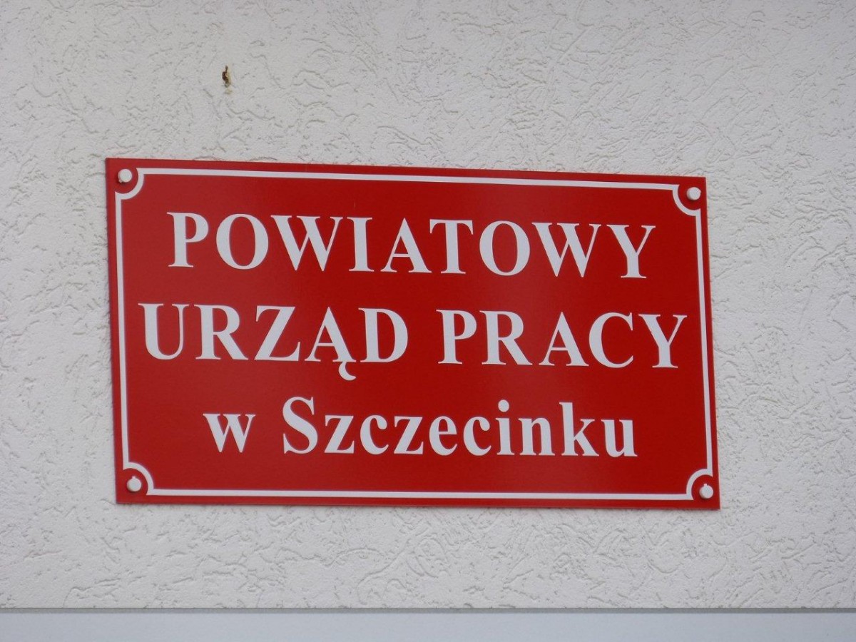 Kolejka chętnych po pieniądze z PUP