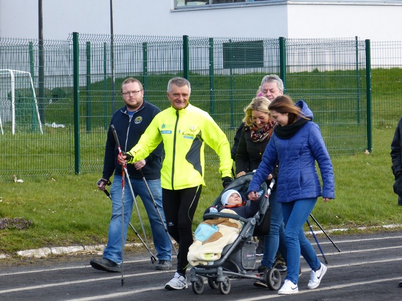 Całodobowy nordic walking z Andrzejem Kowalem i nie tylko