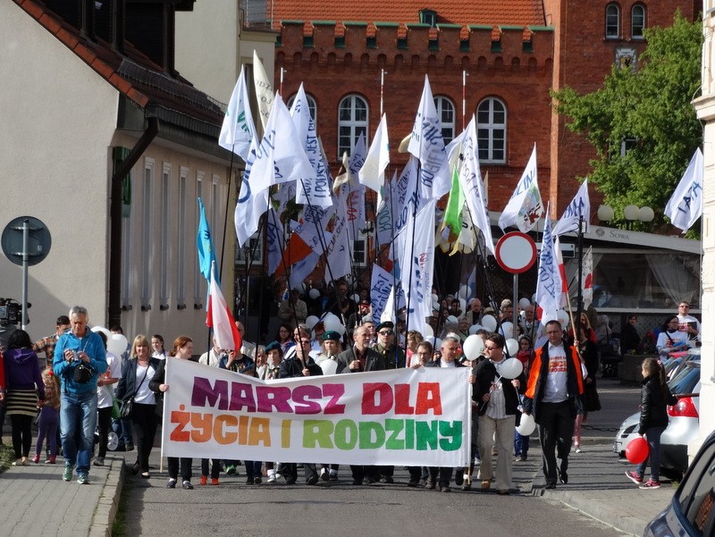Szczecinecki V „Marsz dla Życia i Rodziny” poszedł inną drogą