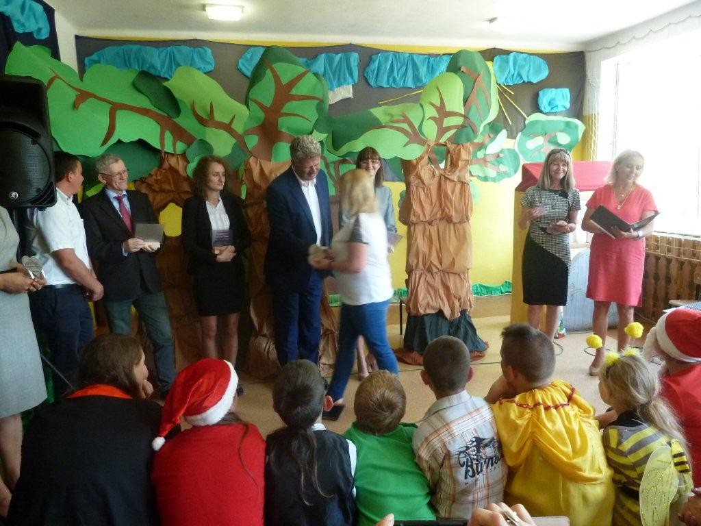 W gminie wiejskiej też rozpoczął się rok szkolny. Szkoła w Sporem jak nowa