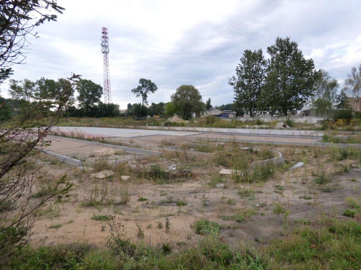 Parking w budowie… z przerwą
