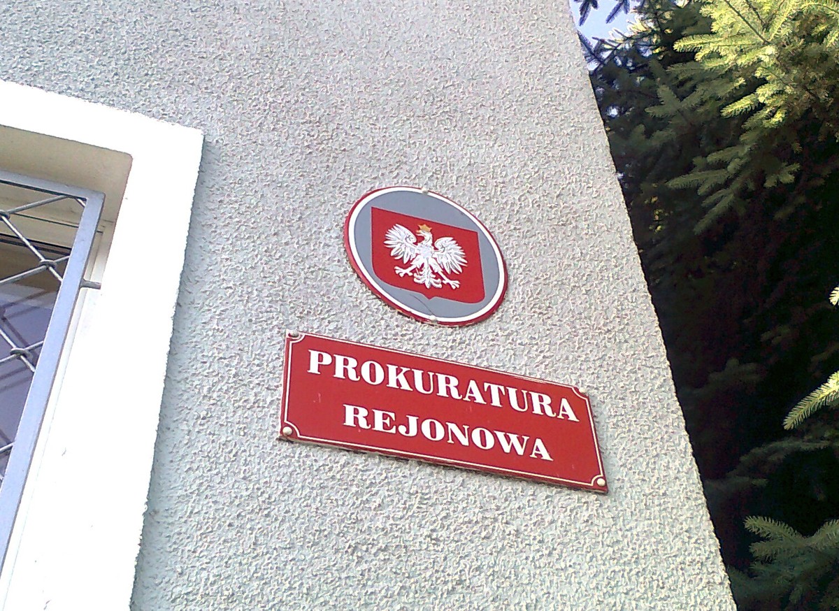 Śmierć na cmentarzu w Gwdzie. Prokurator: Bez udziału osób trzecich
