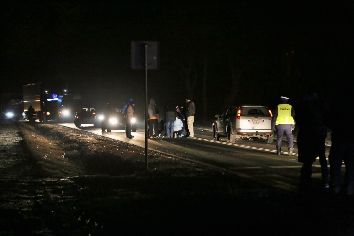 Tragiczny wypadek koło Skotnik. Karetka jechała z Bobolic