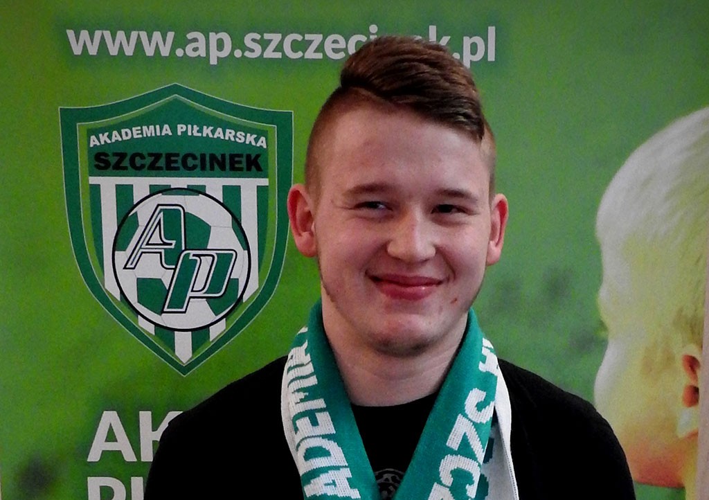 Nowy zawodnik w juniorach starszych Akademii Piłkarskiej