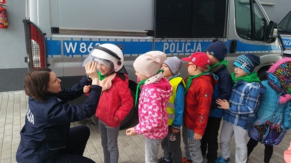 Poznawali pracę policji i uczyli się o bezpieczeństwie
