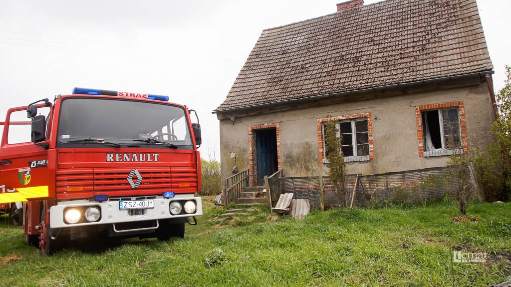 Zapalił się fotel, szafka i wersalka