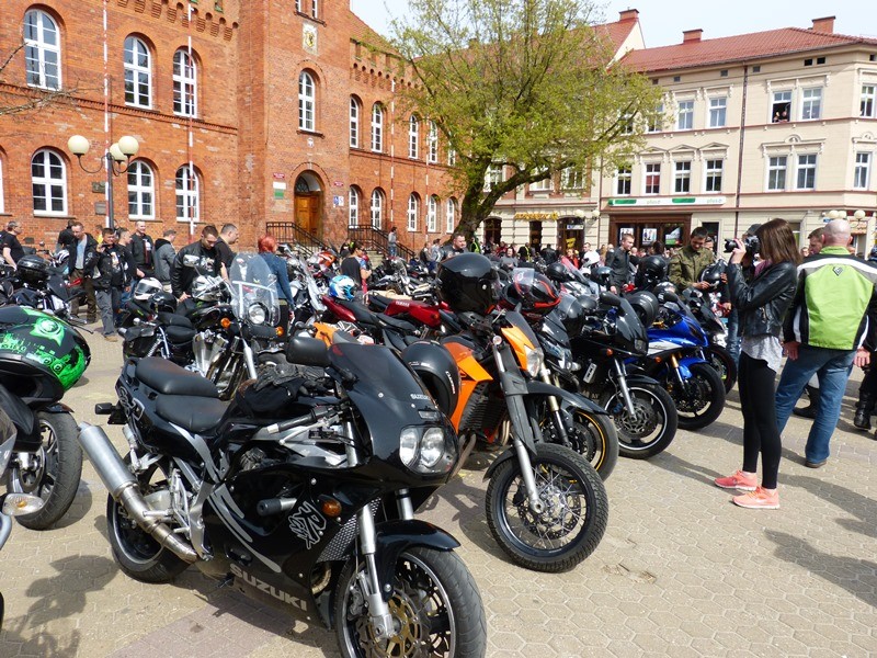 Szczecineccy motocykliści pomodlą się razem, ale pojadą na dwie imprezy