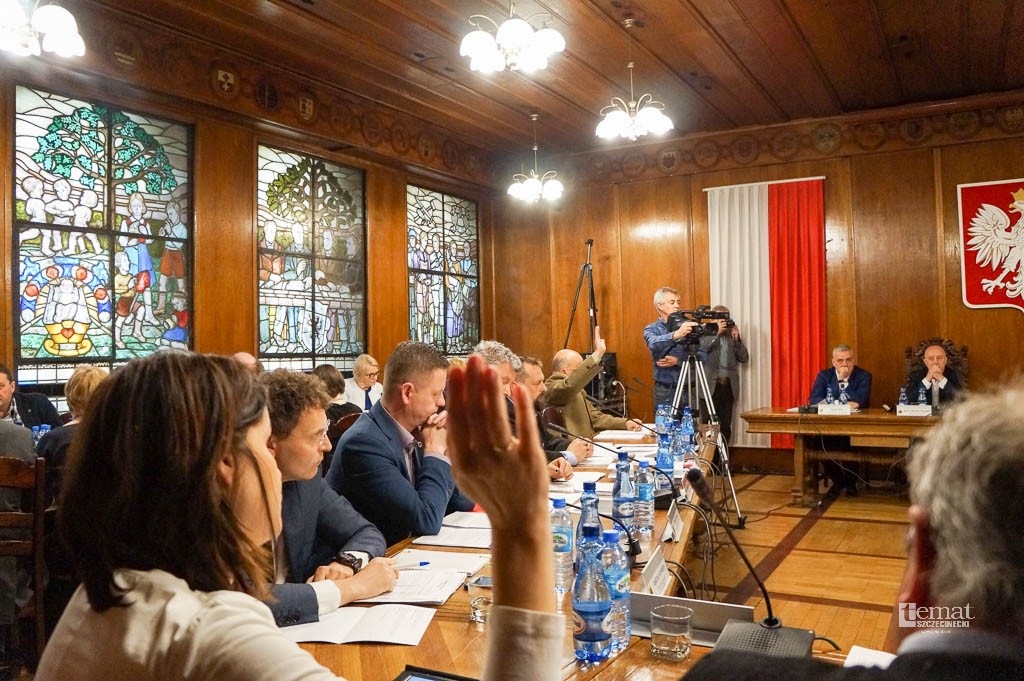 Porządek porządkiem, dyskusja musi być
