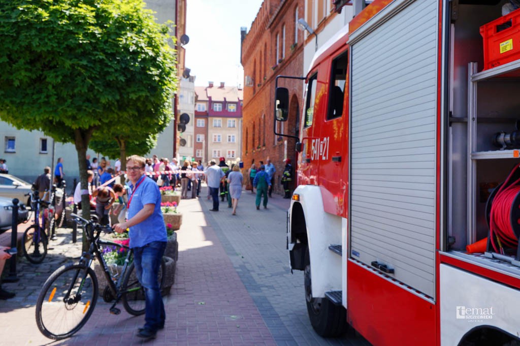 Alarm bombowy i ewakuacja ratusza