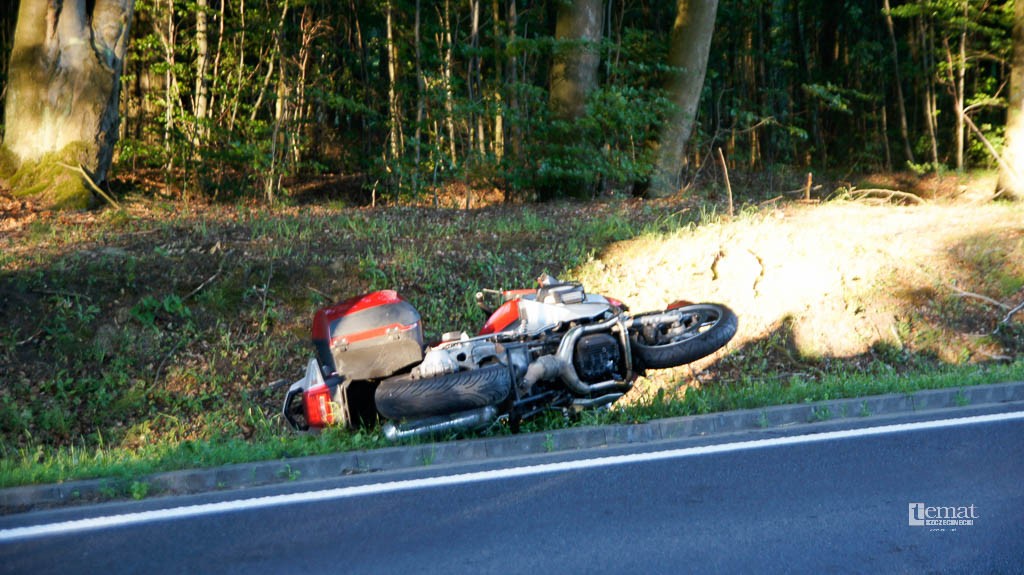 Zderzenie motocyklisty z sarną