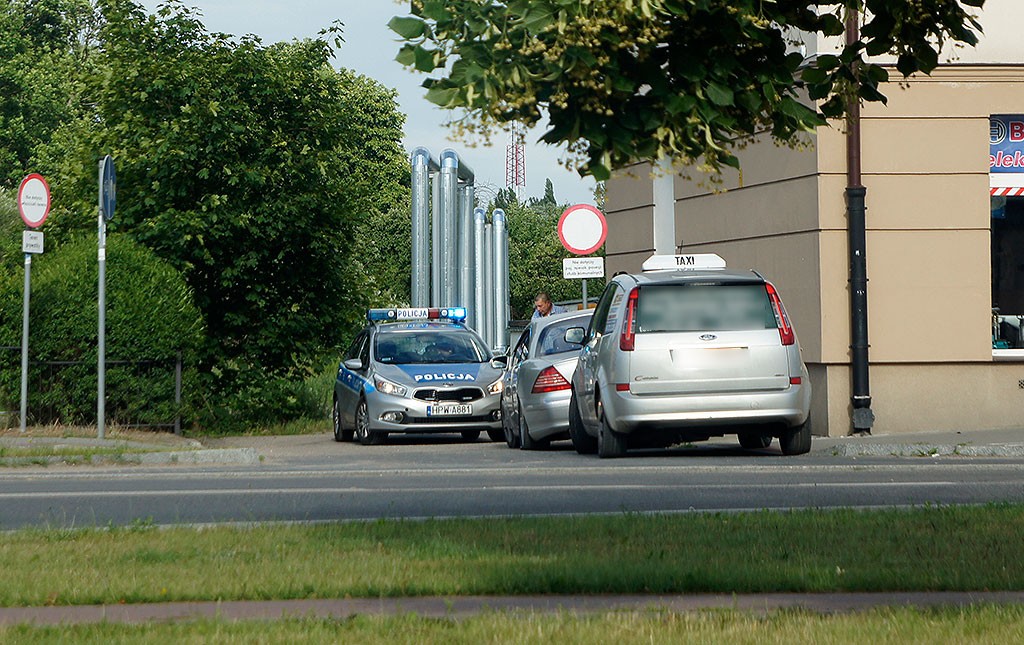 Zderzenie na rondzie. Kobieta z dzieckiem w szpitalu