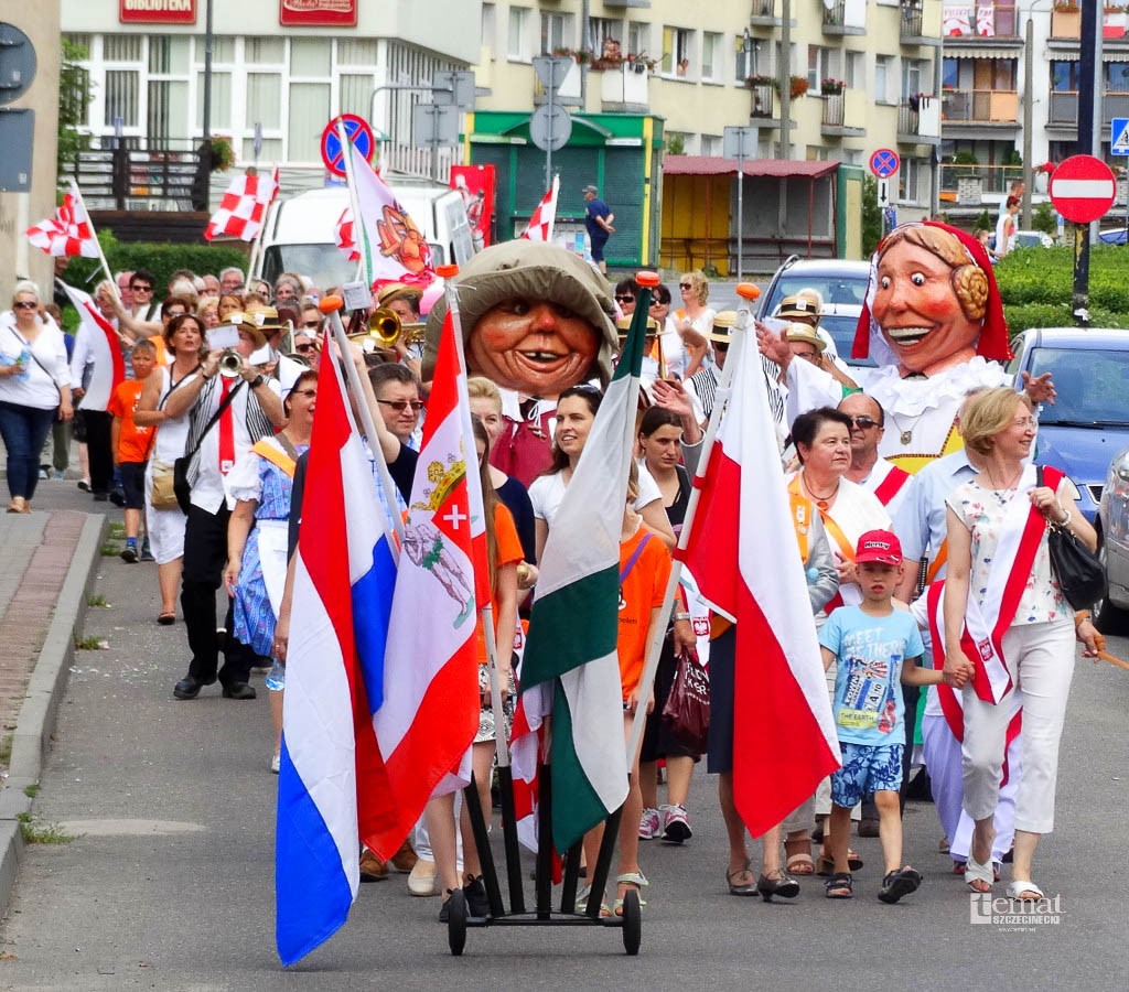 Pomarańczowa parada przeszła ulicami Szczecinka