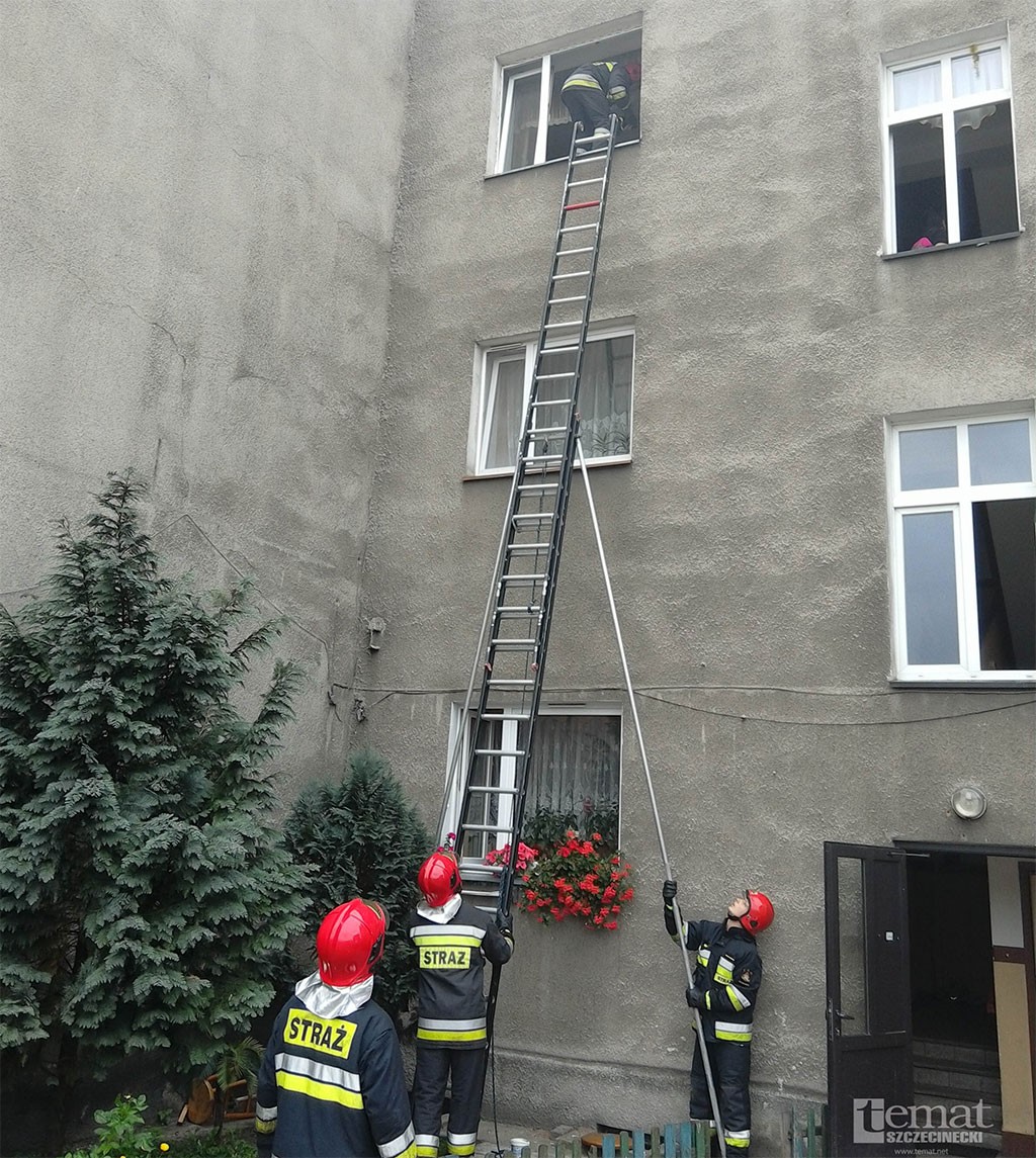 Pomoc przybyła przez okno