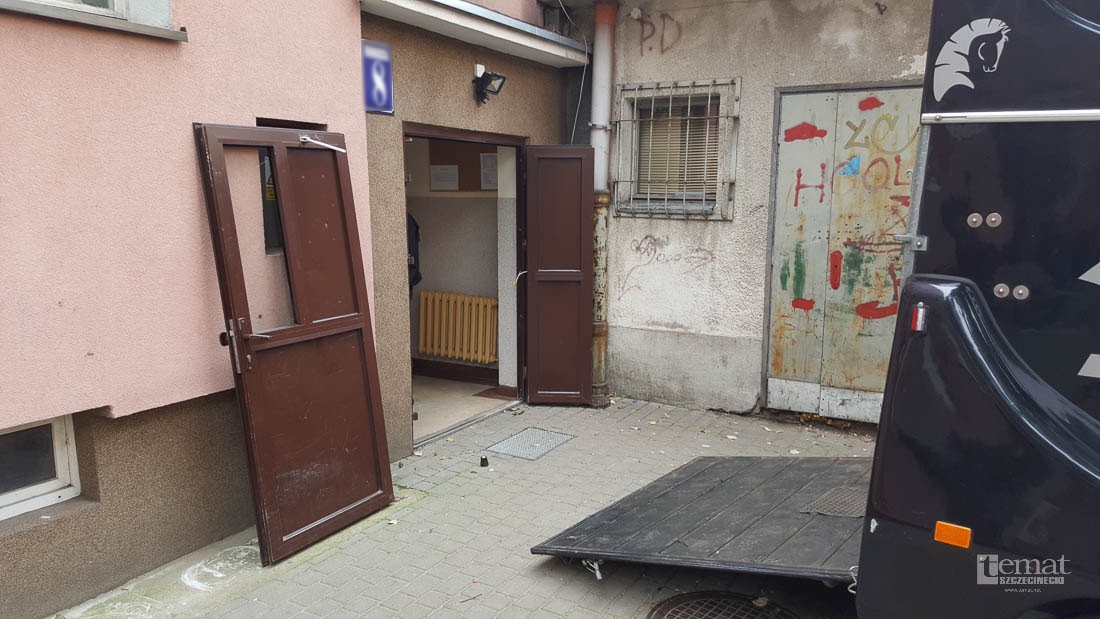 Karetka w wersji XXL. Pacjent ważył 300 kg