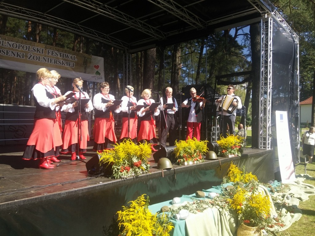 W Bornem - XII Ogólnopolski Festiwal Piosenki Żołnierskiej
