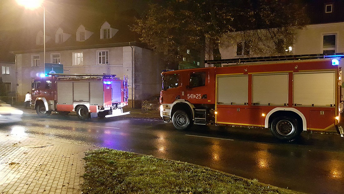 Tlenek węgla w kamienicy na Mierosławskiego