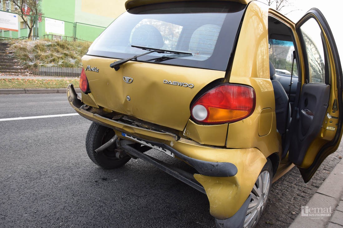 Zderzenie forda z daewoo na Szczecińskiej
