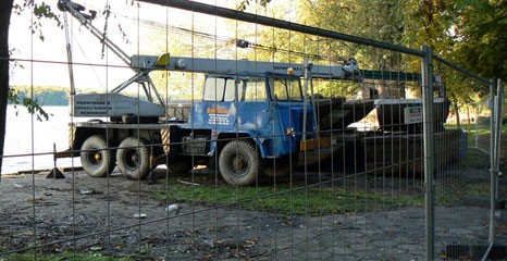 „Alpinur” się ewakuuje – pomost idzie do SzLOT
