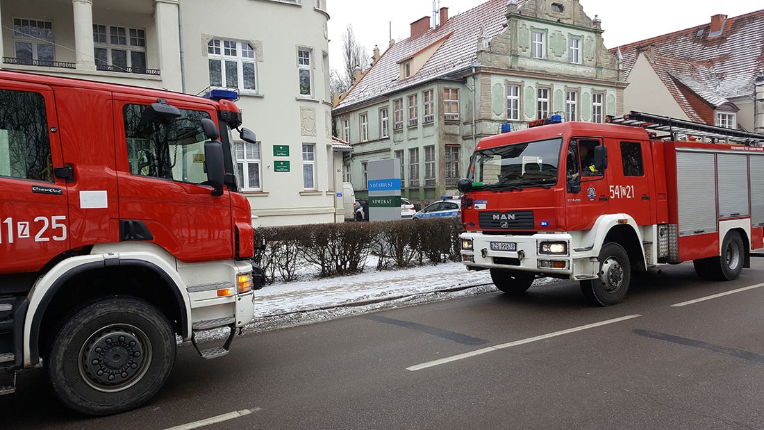 Miała być uwięziona. Tak naprawdę... chciała wyjść do sklepu