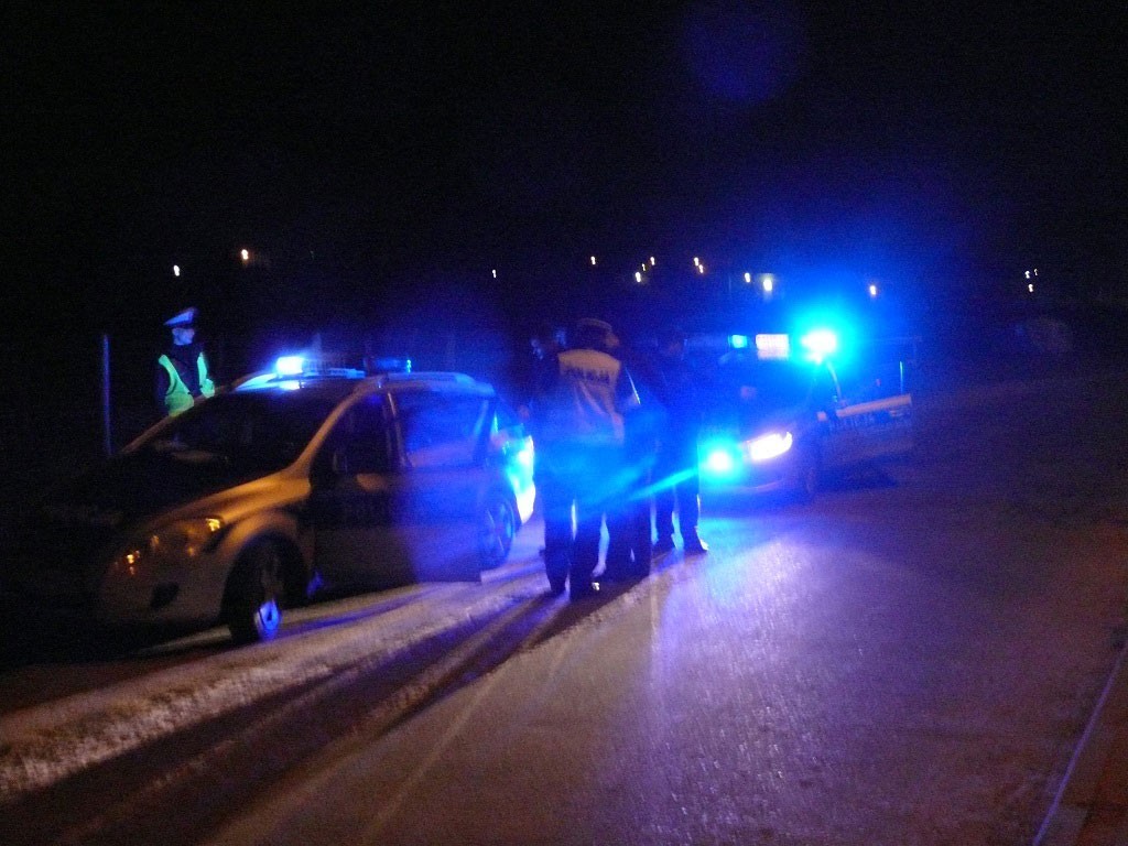 Pijany pasażer czy kierowca? Nie byli pewni, kto prowadził auto