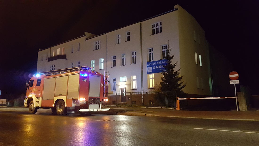 Zapalił papierosa, przyjechały dwa zastępy straży