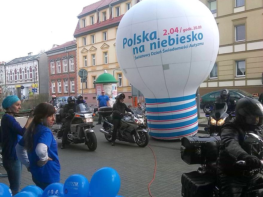 O autyzmie trzeba mówić. Szczecinek na niebiesko