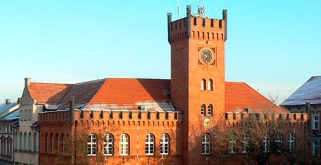 Sposób na sukces: Wygrać wybory, oddać mandat i wprowadzić następnego