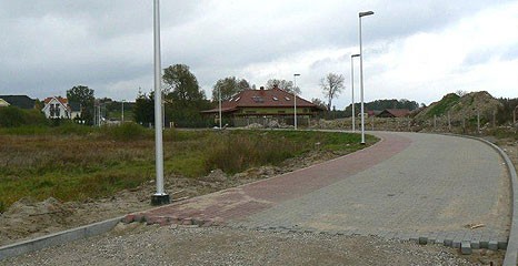 Z Żeglarskiej ukradli 13 palet polbruku