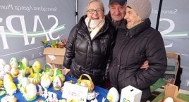 Kiermasz Wielkanocny. Stowarzyszenie Aktywnych Kobiet pomaga hospicjum