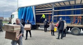 Konwój z darami ze Szczecinka dotarł do Białej Krynicy. „Щиро дякуємо”  