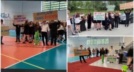  „Swoich się trzymamy, dyrki nie oddamy!”. Tego jeszcze nie było: Zakończenie roku z uczniowską demonstracją