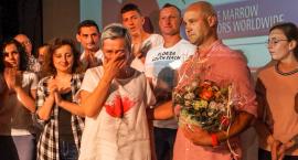 Podarowali cząstkę siebie, aby inni mogli żyć. Dawcy i biorcy szpiku znów spotkali się w Szczecinku