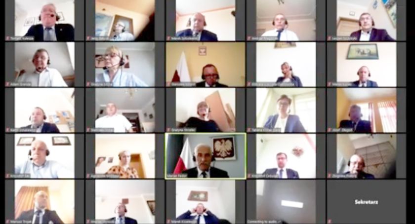 Jak zabezpieczani są pensjonariusze DPS-ów?  Obradowali radni powiatowi 