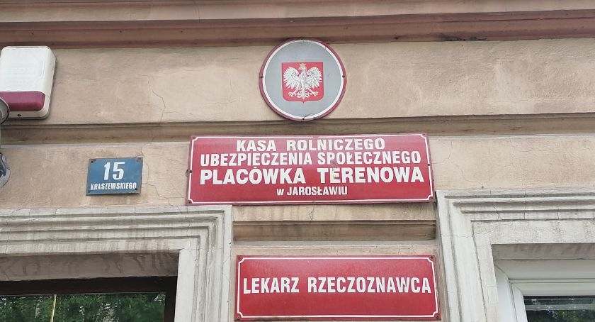 Protest w KRUS. Walczą o obiecane podwyżki 