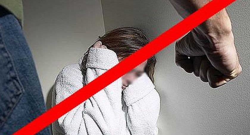 60-latek z gminy Jarosław odpowie za znęcanie się nad żoną 