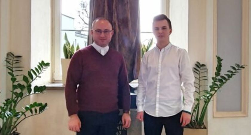 O prawie kanonicznym wie sporo 