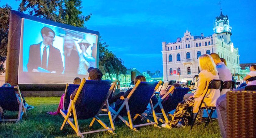„Kino pod Gwiazdami”. Kolejny seans na pl. św. Michała