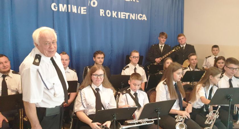 Muzyczne wędrówki po gminie  Rokietnica