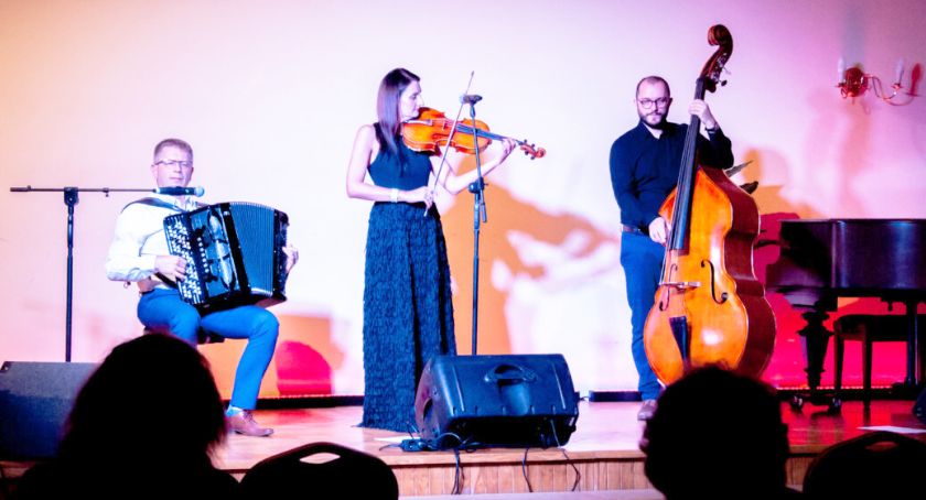 Koncert piosenek żydowskich