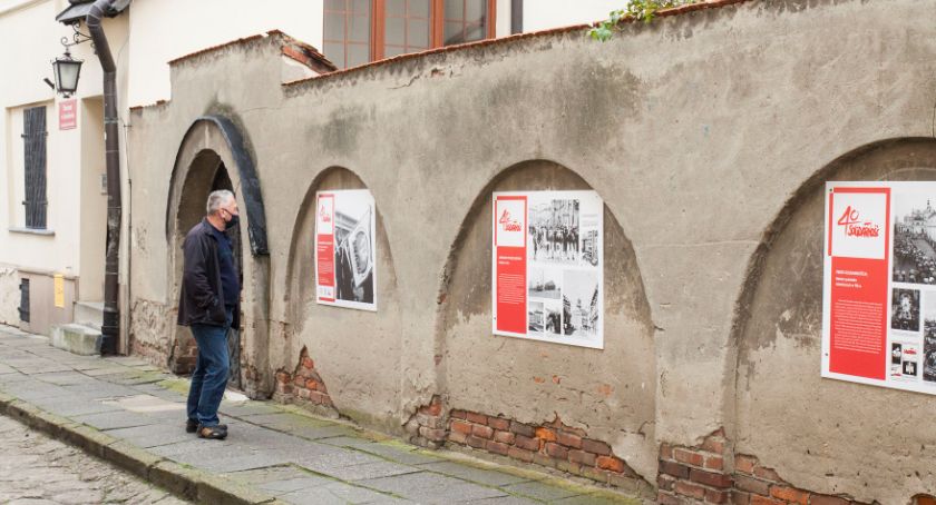 Narodziny i działalność Solidarności na plenerowej wystawie 
